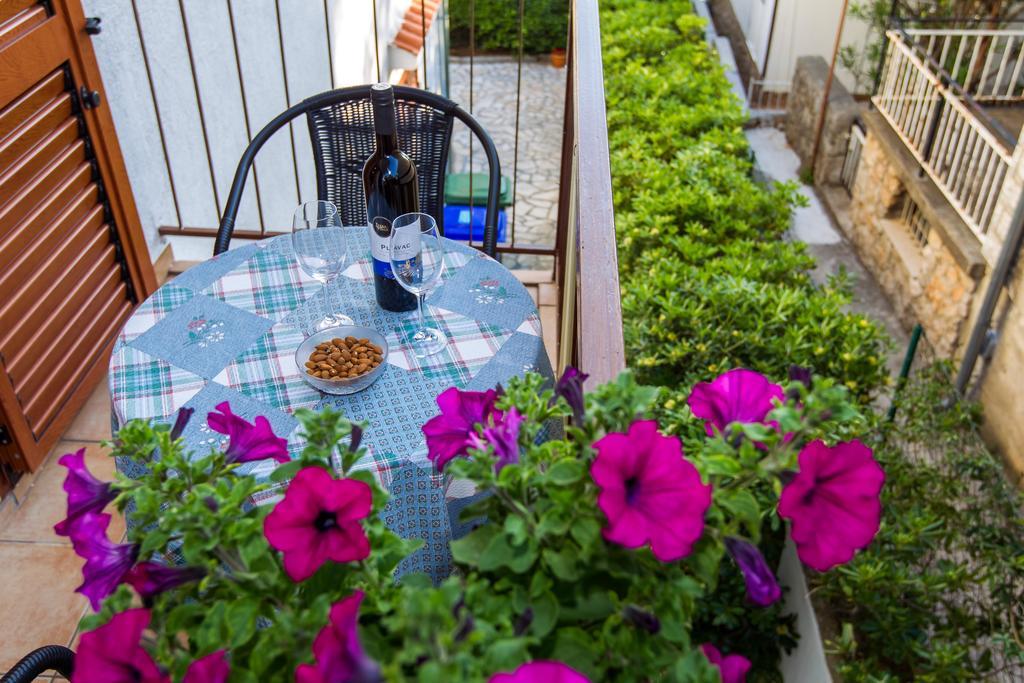 Villa Veca Starigrad Paklenica Exteriér fotografie